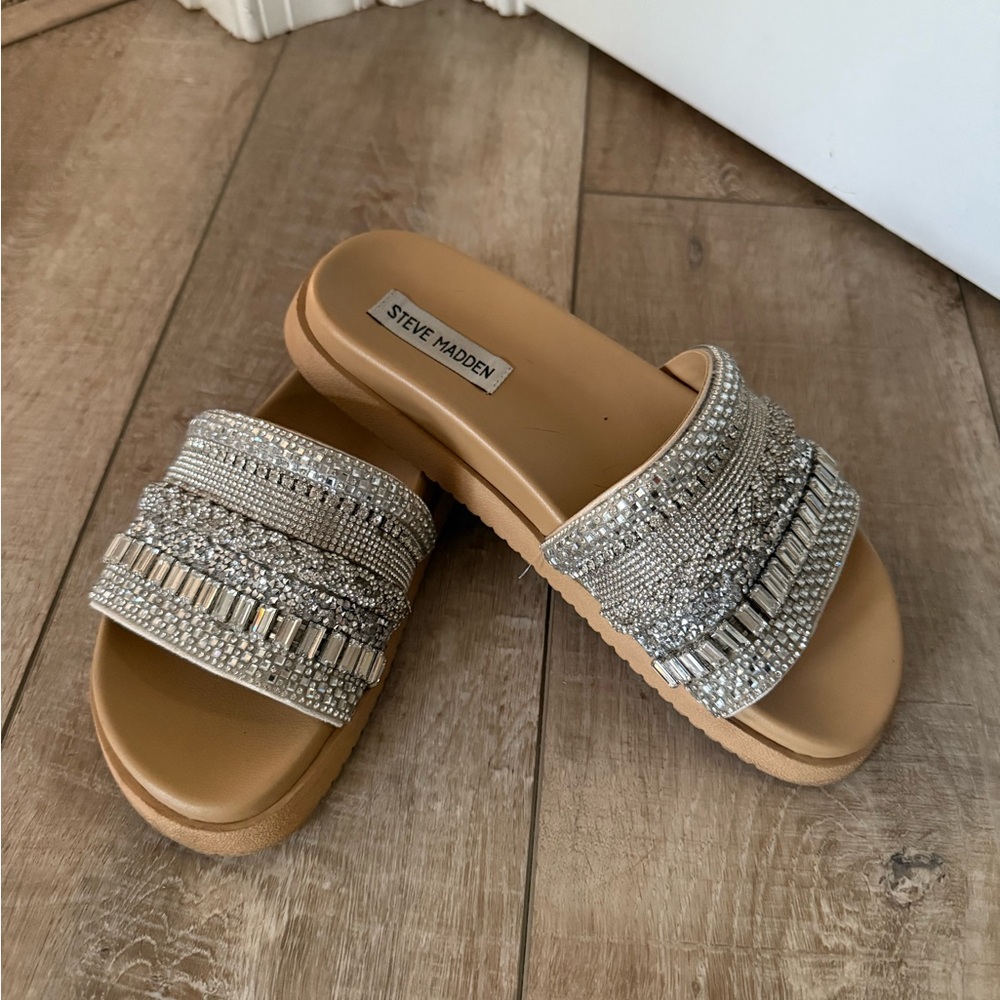 Steve Madden Tan Sandals with Silver Embellishments